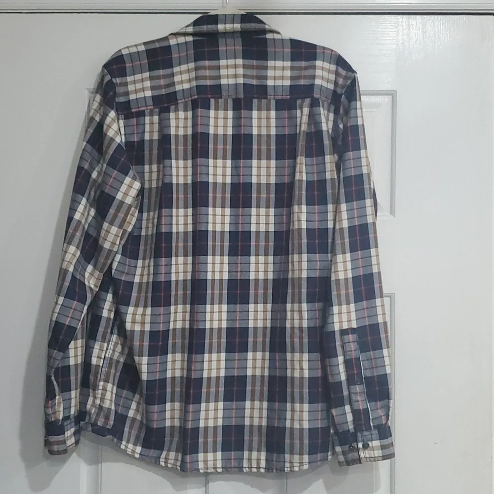 MENS THE NORTH FACE SHIRT WITH SNAPS SIZE MEDIUM